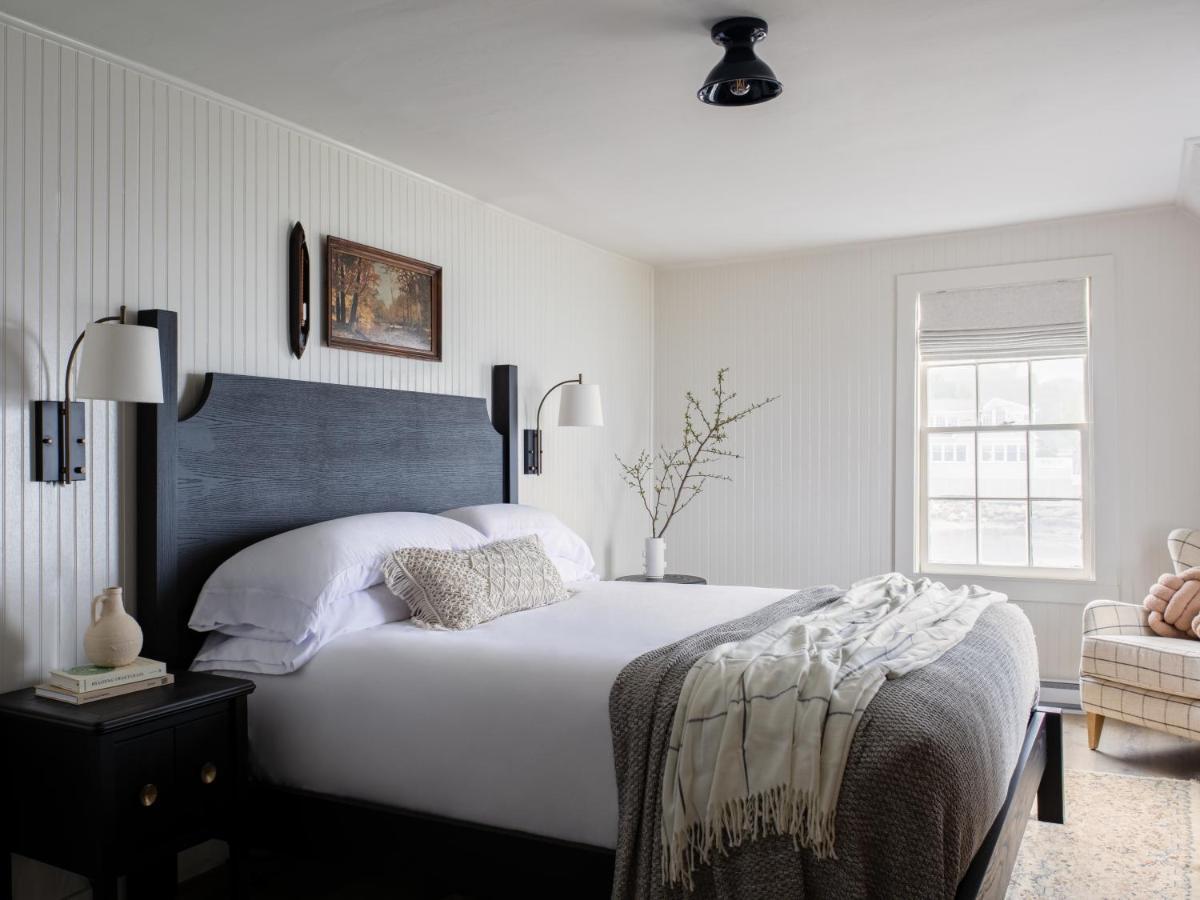 Bluebird Ocean Point Inn Esterno foto