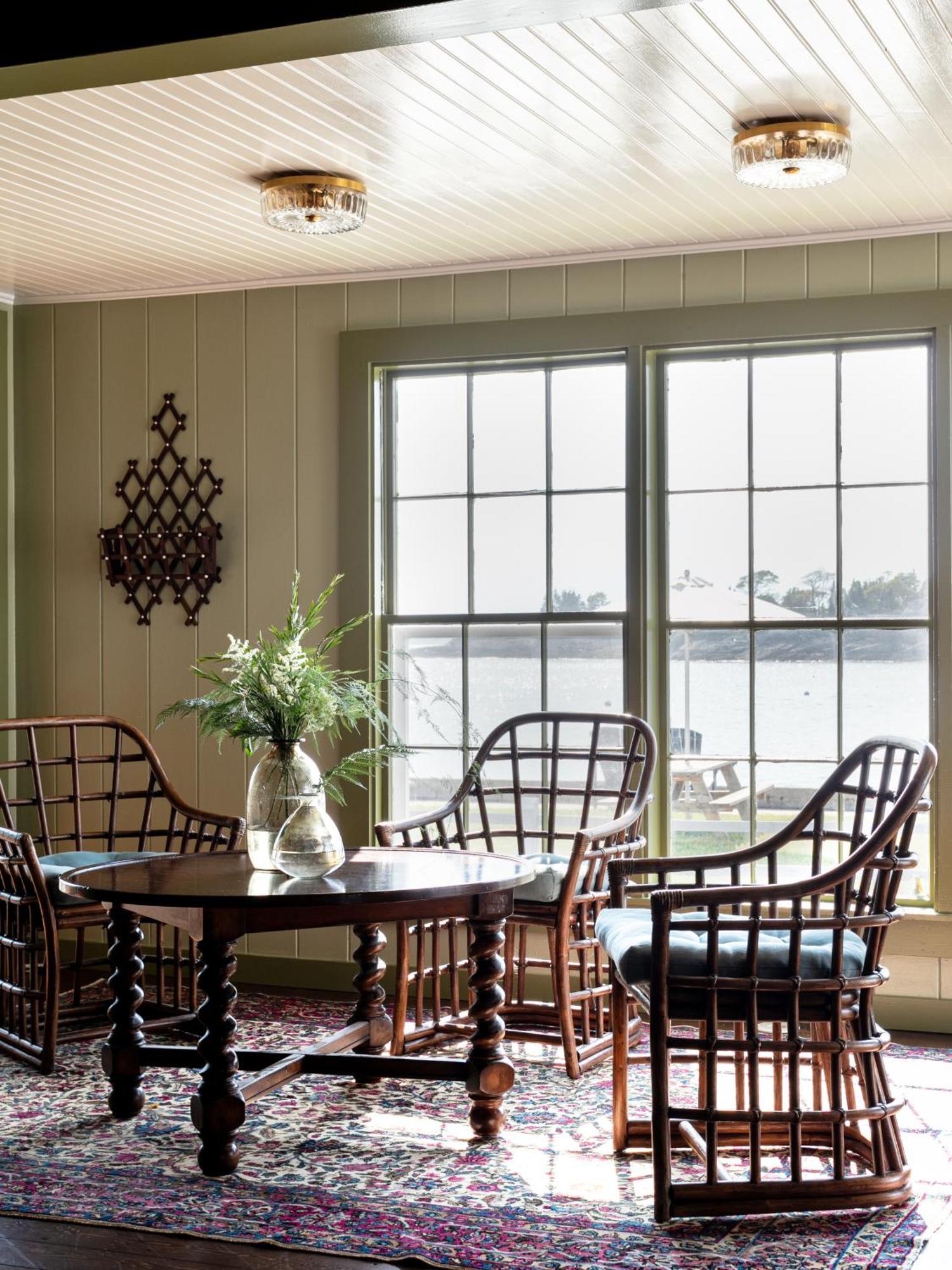 Bluebird Ocean Point Inn Esterno foto